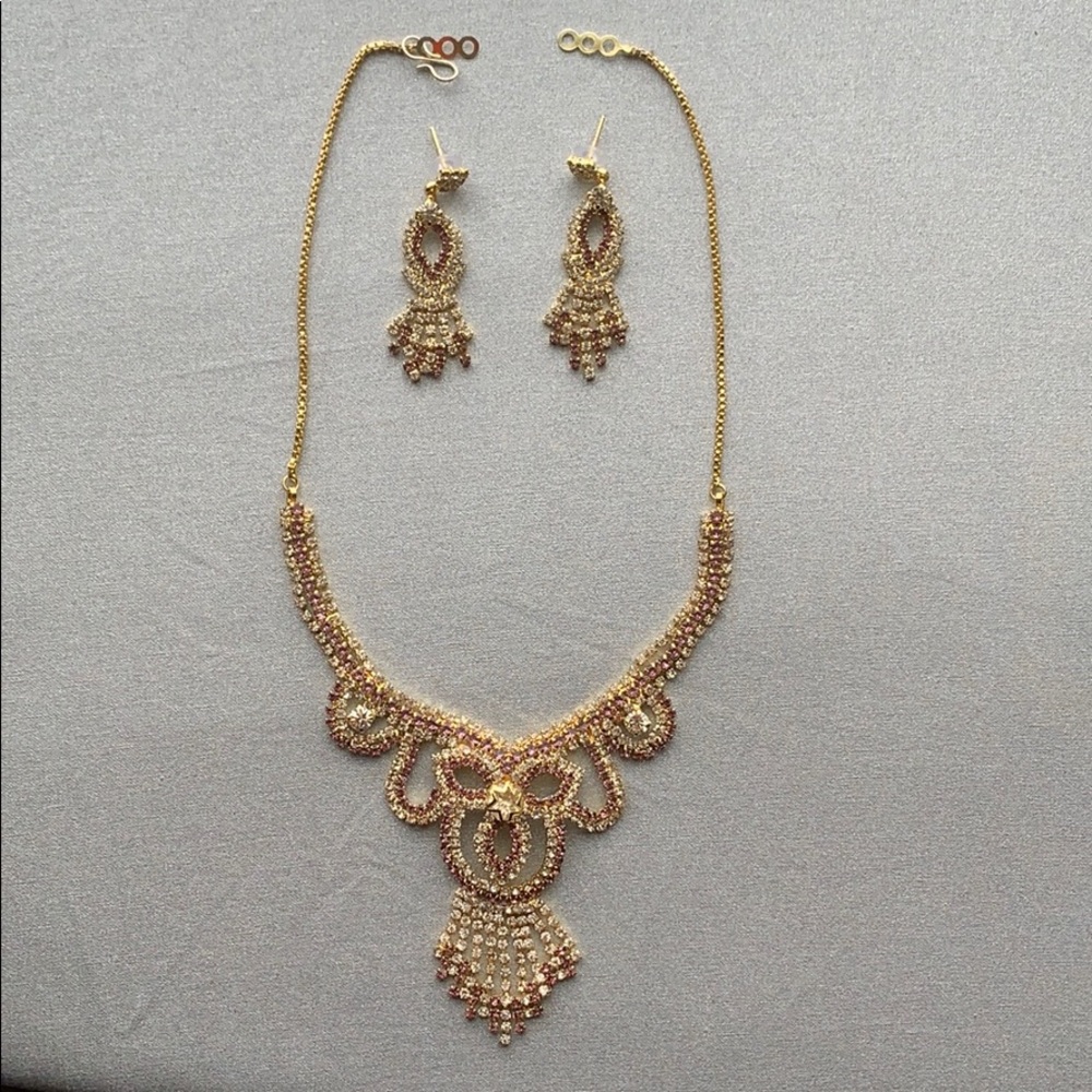 Necklace, earrings with crystal glass stones, Gold